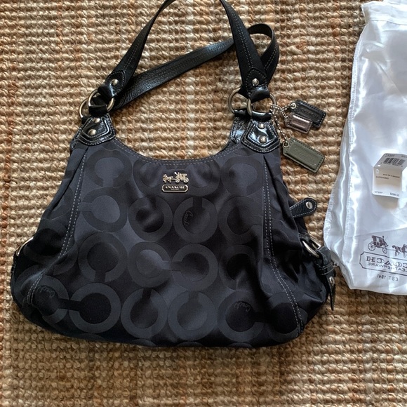 🖤 SOLD 🖤 Coach canvas bag with leather straps . Authentic. - Picture 2 of 11